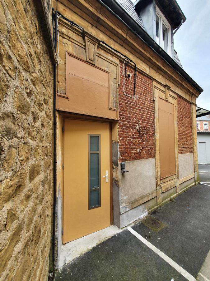 Appartement De Thomas Charleville-Mezieres Luaran gambar