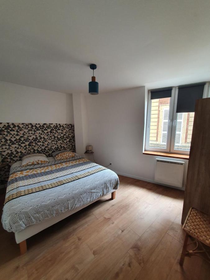 Appartement De Thomas Charleville-Mezieres Luaran gambar