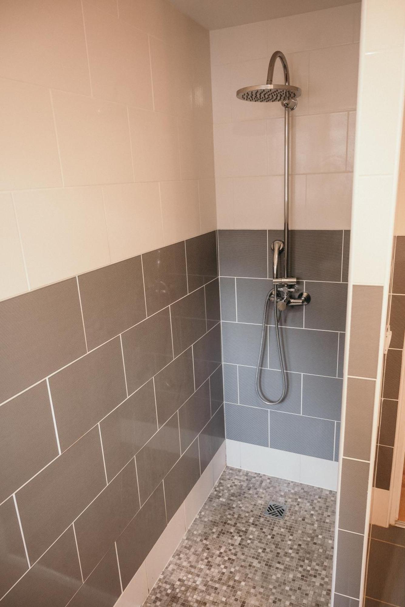 Appartement De Thomas Charleville-Mezieres Luaran gambar