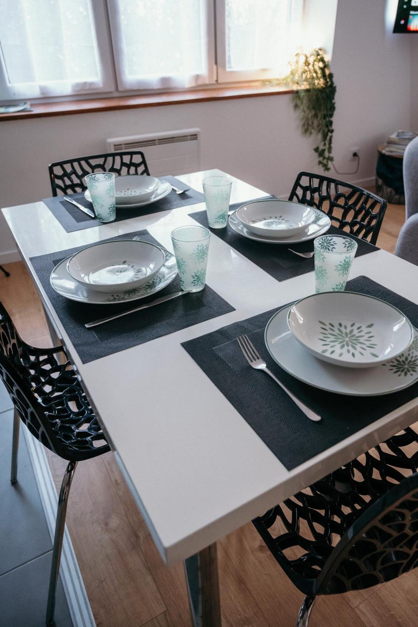 Appartement De Thomas Charleville-Mezieres Luaran gambar